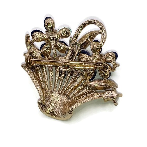 Gold Basket of‎ White and Blue Flowers Brooch - Picture 2 of 3